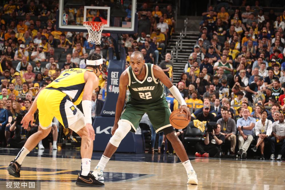 一度拉近 一度拉近