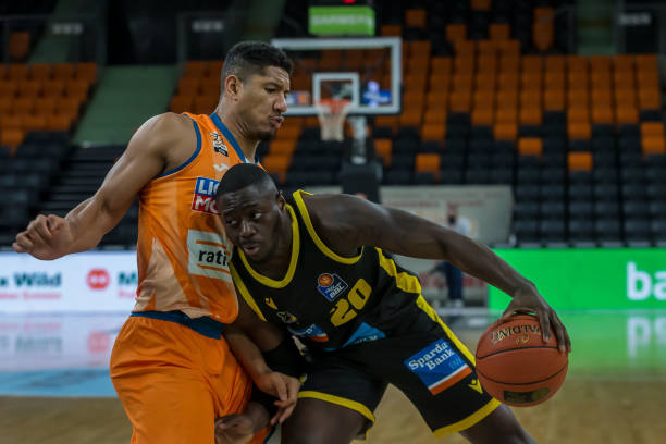 赛季将佩戴 赛季将佩戴