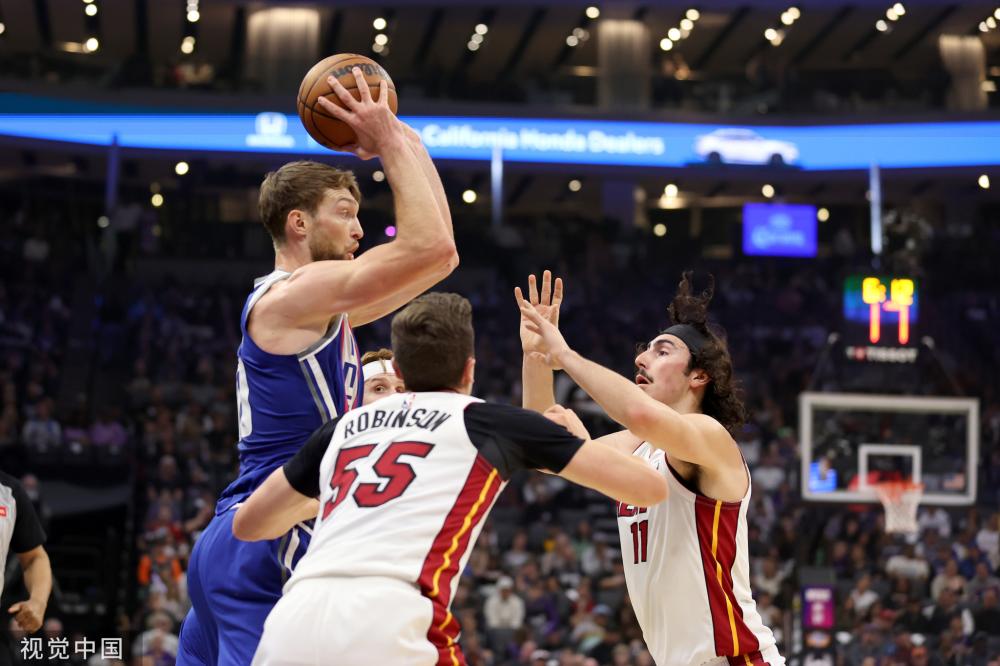 随着老将逐 随着老将逐